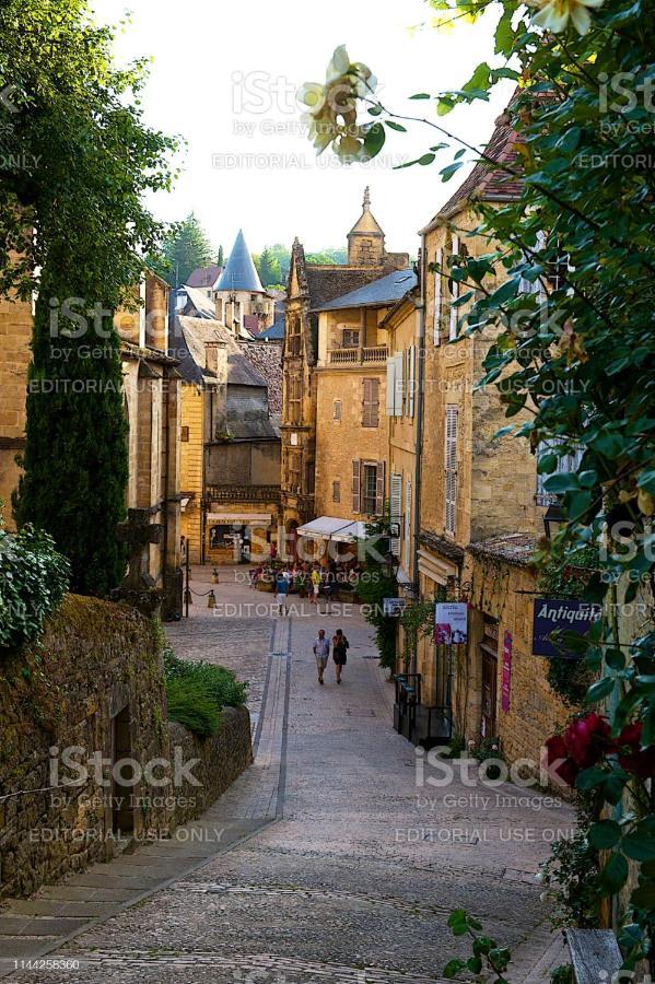 Studio2 Fontaine De L'Amour Сарла-ла-Канеда Екстер'єр фото
